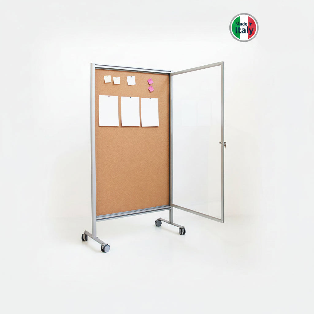 Bacheca mobile su ruote con fondo in sughero o tessuto per comunicazione interna ufficiale.