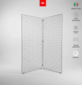 Griglia espositiva con piedi autoportanti, perfetta per mostre, fiere e negozi, compatibile con ganci per quadri. Eccellenza dei materiali.