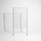 Pannello con griglia metallica modulare per esposizione quadri e opere d'arte in mostre e gallerie.